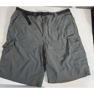Columbia Gray Chino Shorts Omni Shade Men's Size 42 Inseam 12"